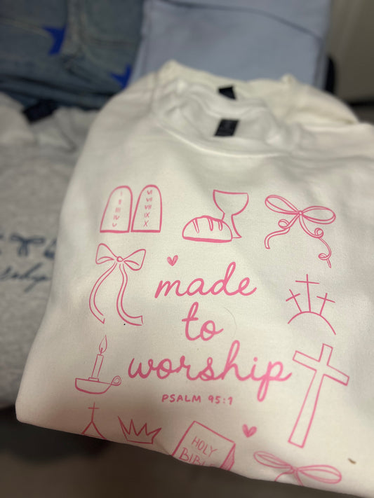 Made to Worship Crew🎀